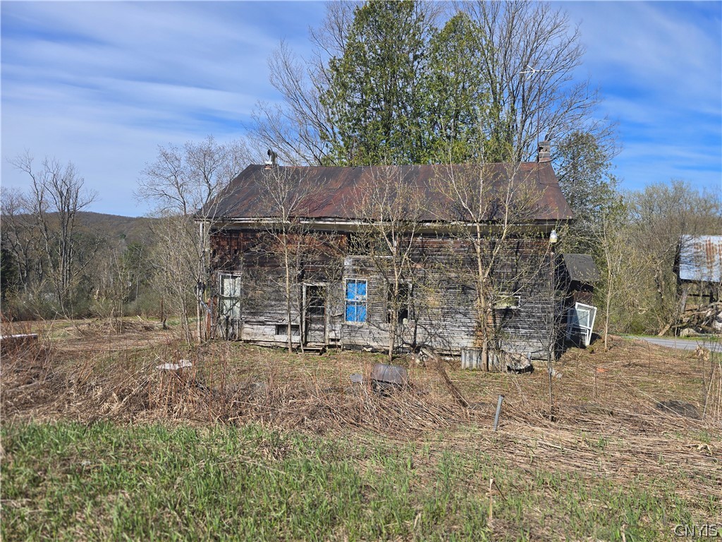 154 Bliven Road Bridgewater, NY 13480 - Photo 4 of 10