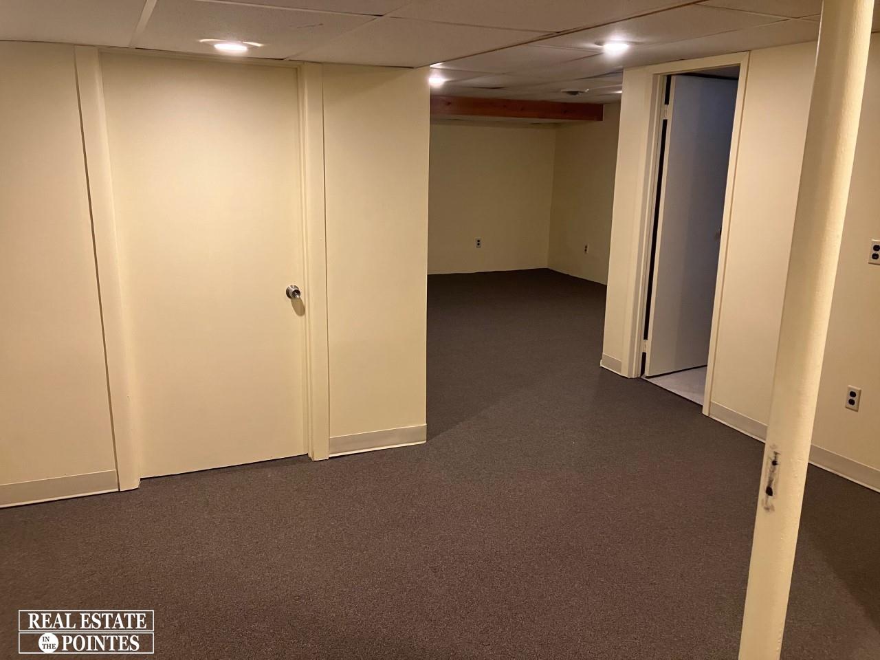 1805 Oxford Road Grosse Pointe, MI 48236 - Photo 19 of 30