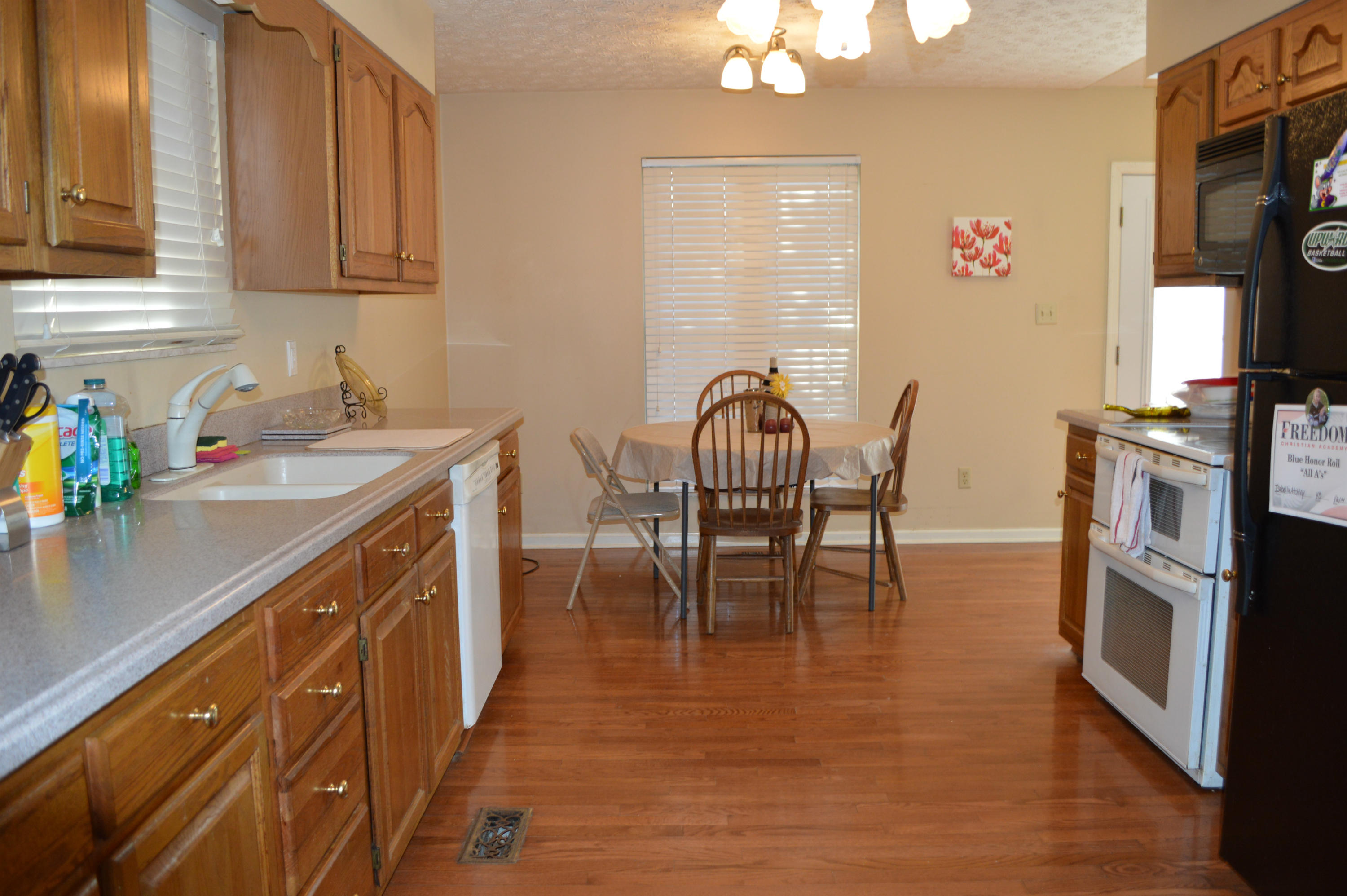 247 Big Bend Road Strawberry Plains, TN 37871 - Photo 7 of 10 Kitchen