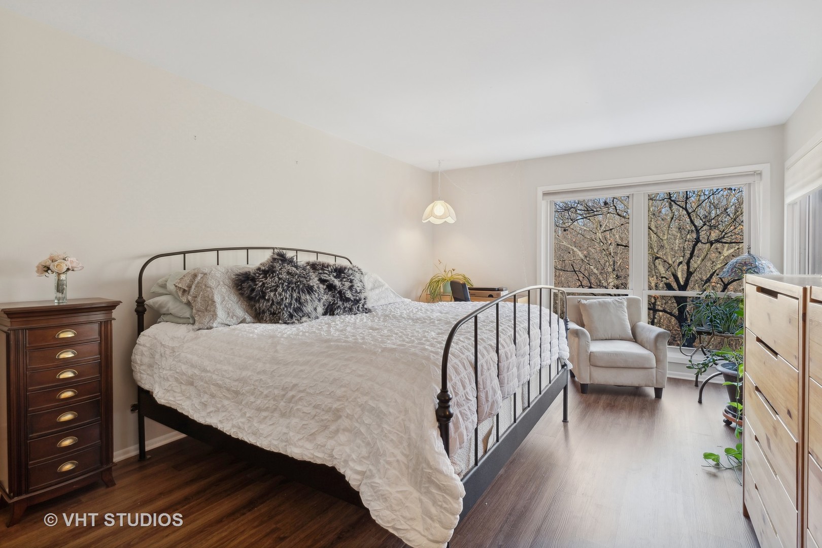 1066 Shermer Road, Unit 33 Northbrook, IL 60062 - Photo 10 of 21 Gallery Image 10