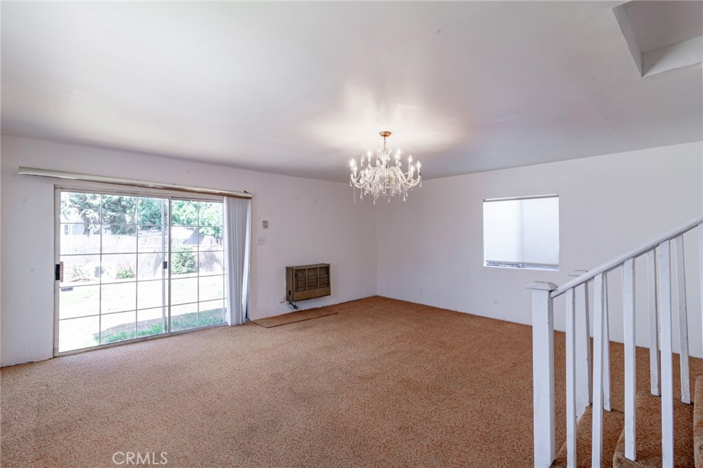 16413 Downey Avenue Paramount, CA 90723 - Photo 13 of 41 Large Family Room