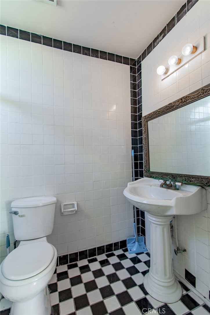 16413 Downey Avenue Paramount, CA 90723 - Photo 18 of 41 Bathroom off Family Room
