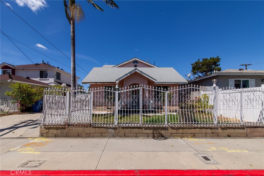 16413 Downey Avenue Paramount, CA 90723 - Photo 2 of 41 16413 Downey Ave