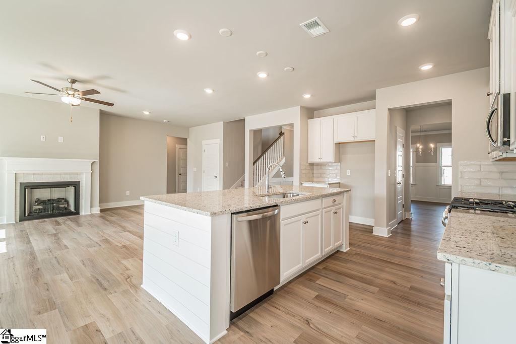 371 Alyssa Lndg Drive Fountain Inn, SC 29644 - Photo 11 of 30