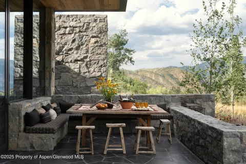 a view of outdoor space and garden