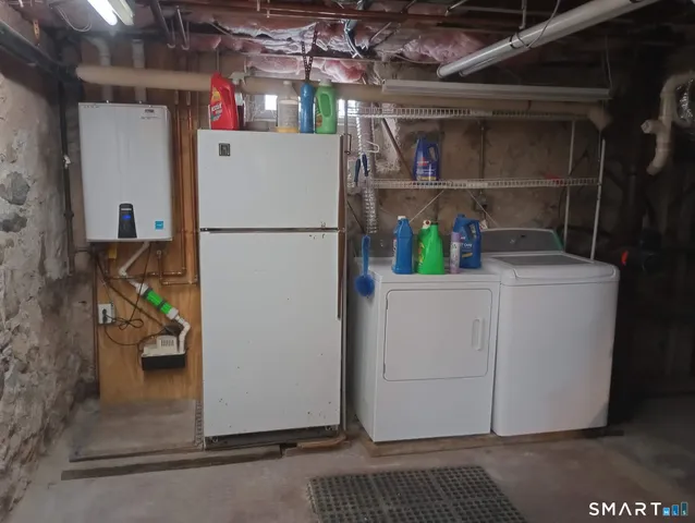 $539,500 | 64 Moody Avenue, Fairfield, CT 06825