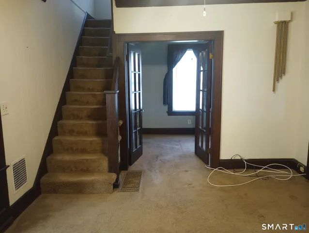 $539,500 | 64 Moody Avenue, Fairfield, CT 06825