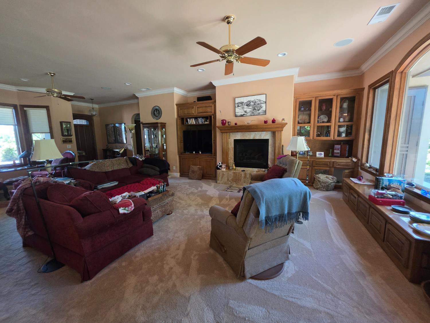 1072 Rorden Avenue Selma, CA 93662 - Photo 9 of 40 a living room with furniture fireplace and flat screen tv