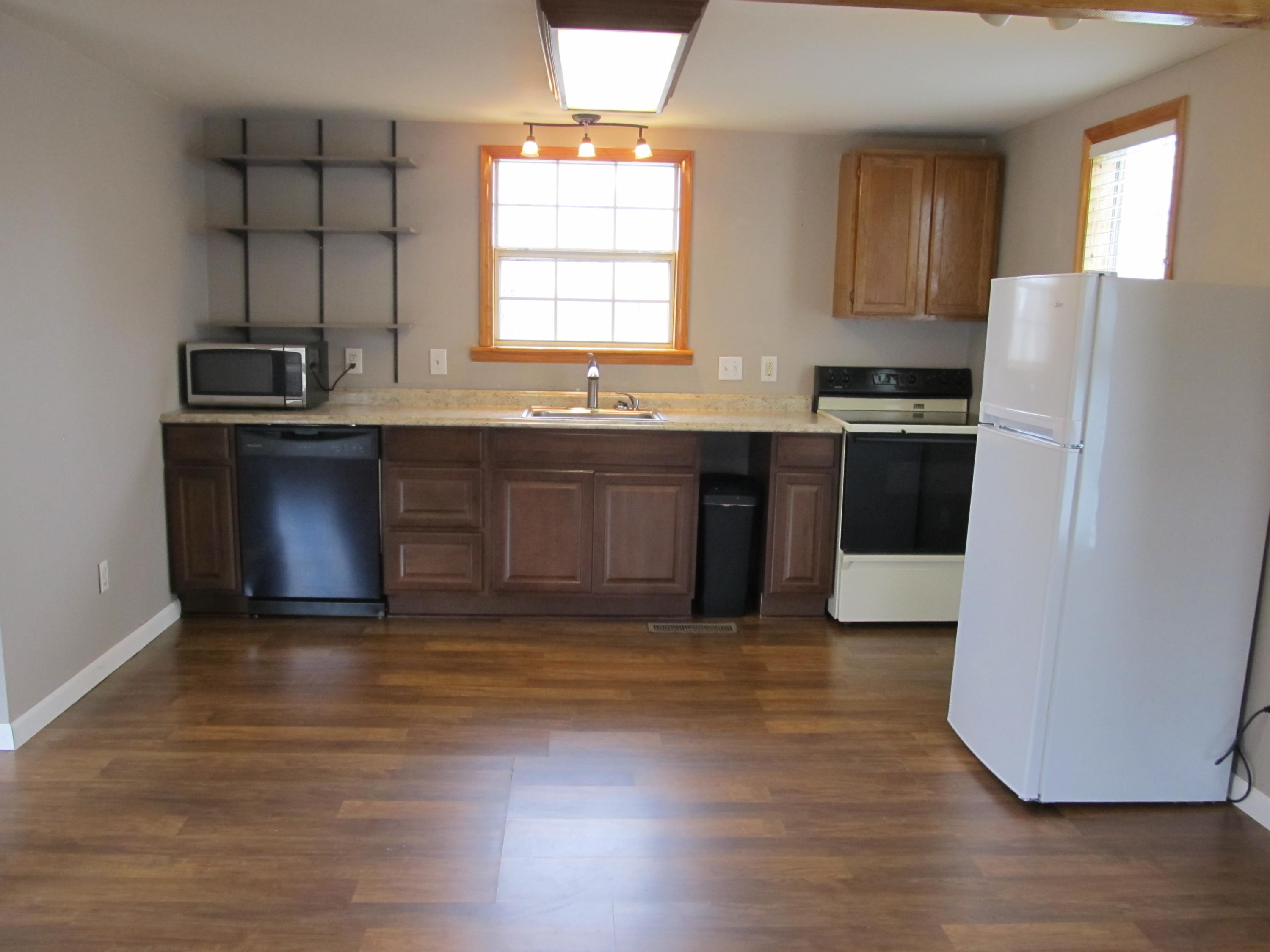 7134 Lea Road Chattanooga, TN 37421 - Photo 7 of 17 Brand new kitchen items!