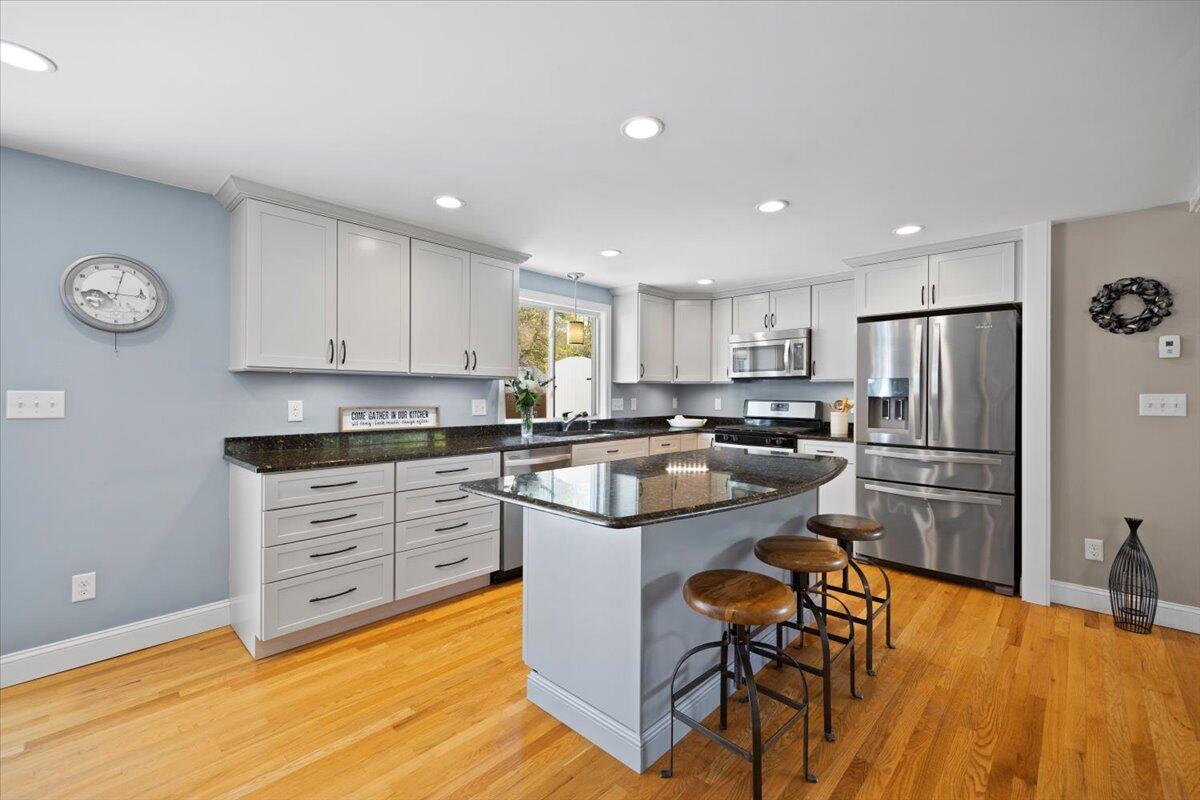 271 Barlows Landing Road Pocasset, MA 02559 - Photo 8 of 39 Kitchen