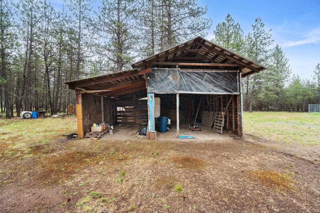 4910 East Chattaroy Road Chattaroy, WA 99003 - Photo 35 of 37 Gallery Image 35