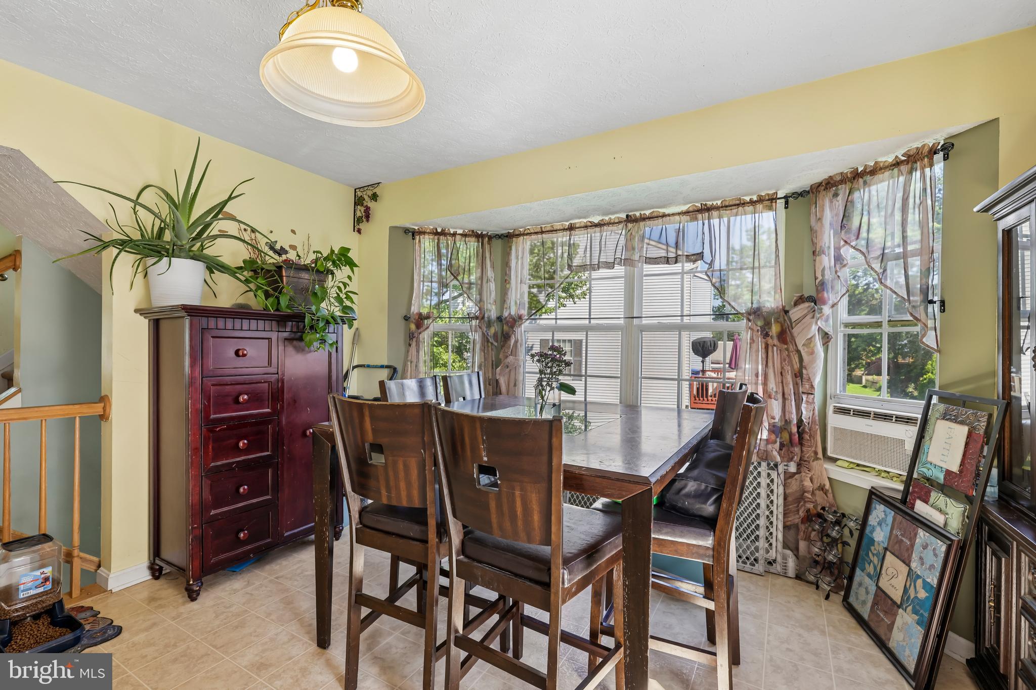 981 Pirates Court Edgewood, MD 21040 - Photo 7 of 38 Dining Area