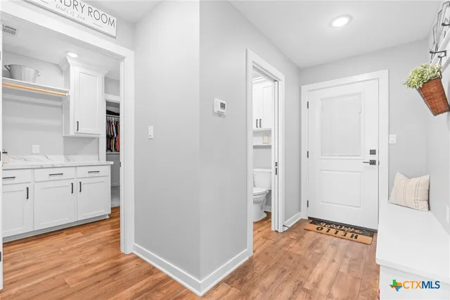 $816,340 | 850 County Road 322, Rockdale, TX 76567