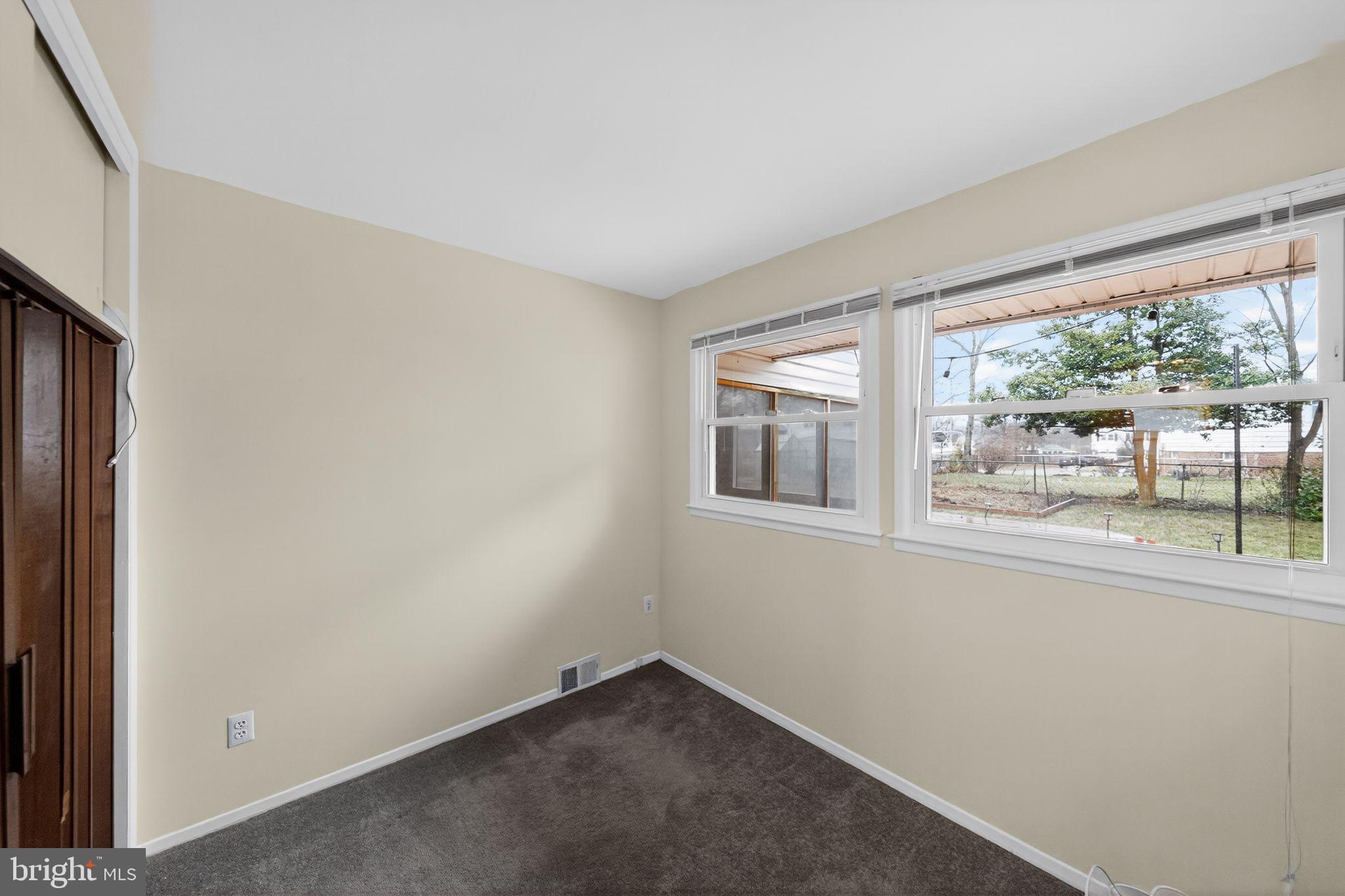 5219 Montgomery Street Springfield, VA 22151 - Photo 12 of 30 Primary Bedroom