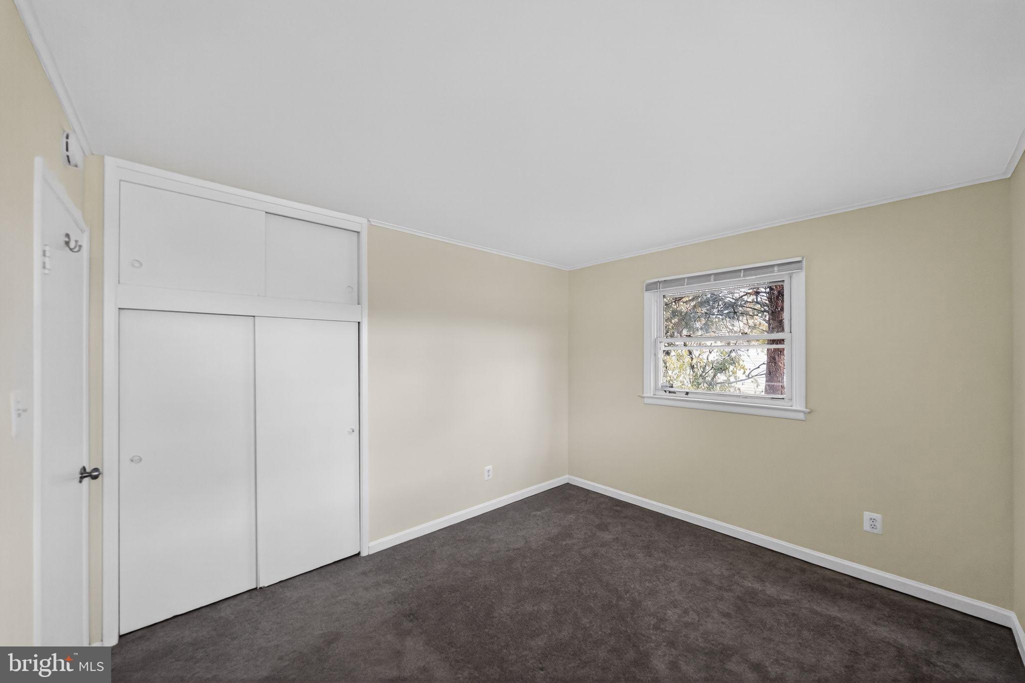 5219 Montgomery Street Springfield, VA 22151 - Photo 14 of 30 Primary Bedroom