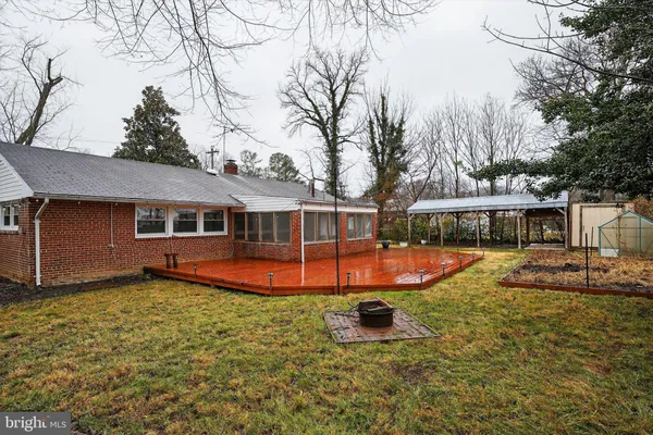 $2,950 | 5219 Montgomery Street, Springfield, VA 22151