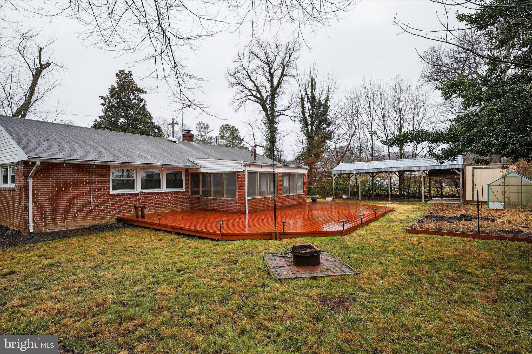 5219 Montgomery Street Springfield, VA 22151 - Photo 23 of 30 Exterior Rear