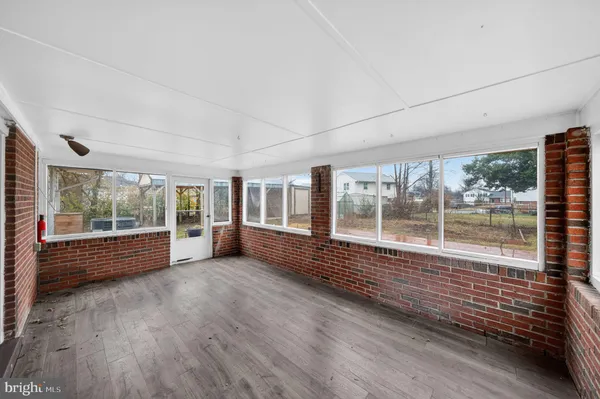 $2,950 | 5219 Montgomery Street, Springfield, VA 22151