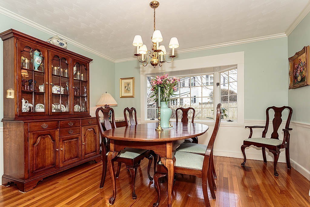 3 Snake Brook Road Wayland, MA 01778 - Photo 9 of 29 Gallery Image 9
