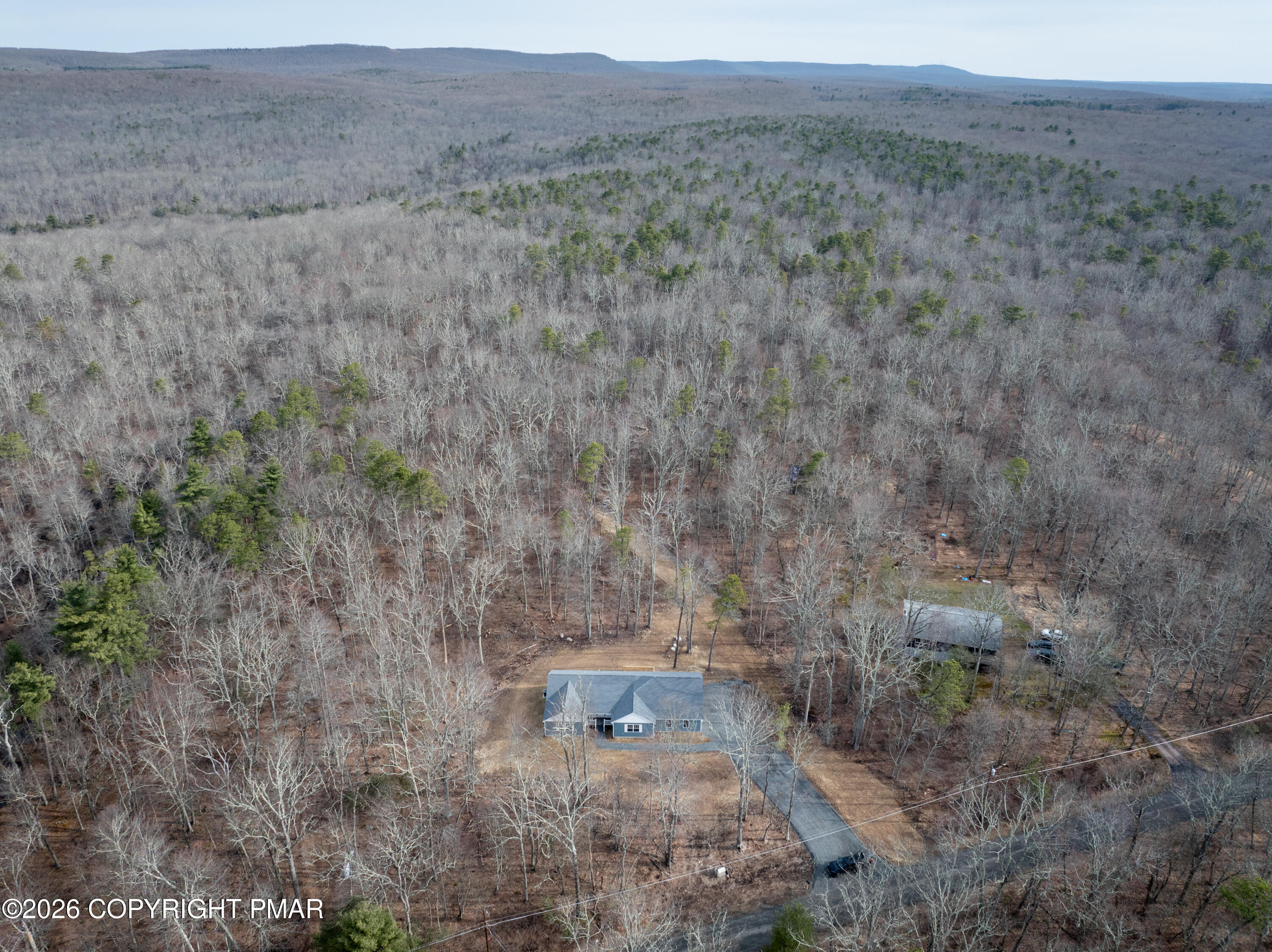 456 Big Oak Road Canadensis, PA 18325 - Photo 3 of 20 a view of a dry yard