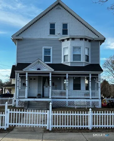 $1,300 | 39-43 Main Street, Plainfield, CT 06354