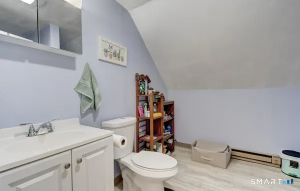 $1,300 | 39-43 Main Street, Plainfield, CT 06354