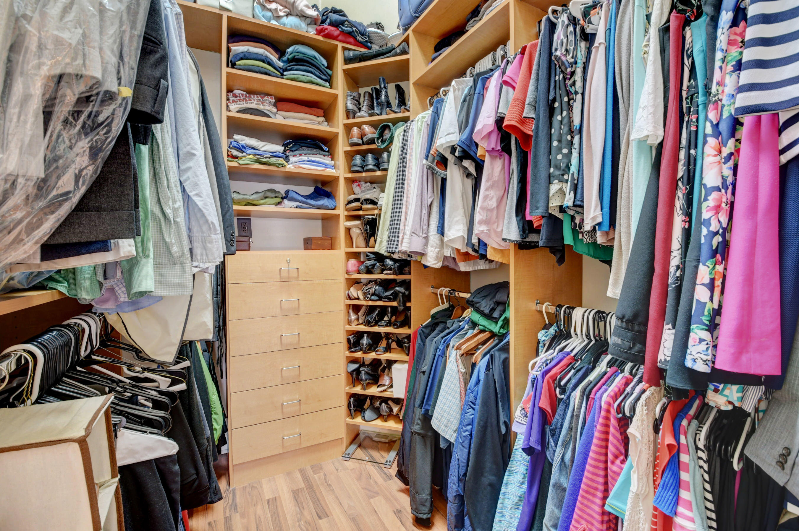 17300 Balboa Point Way Boca Raton, FL 33487 - Photo 29 of 57 Walk-in Closet