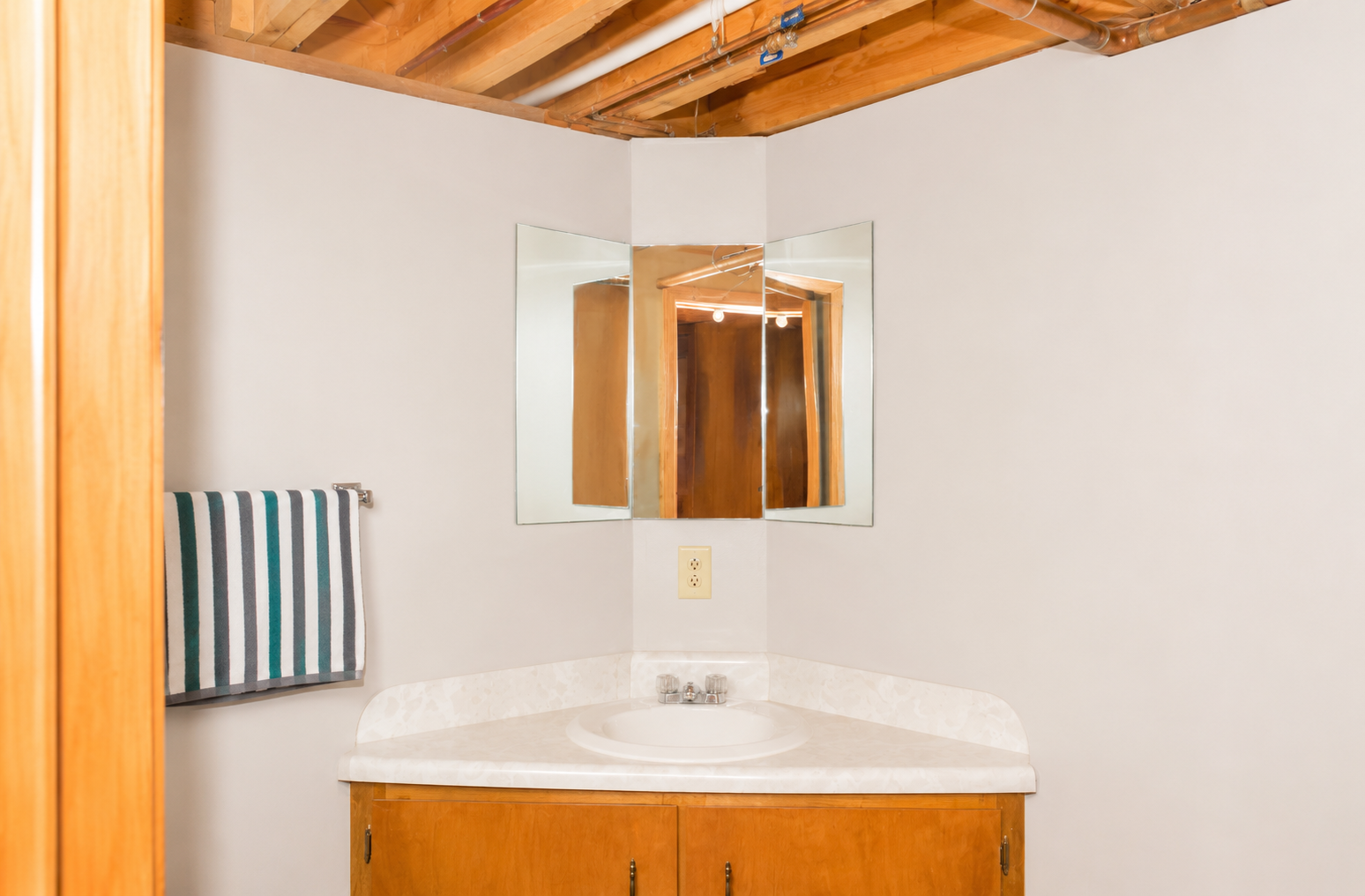 320 Michigan Avenue West Gilbert, MN 55741 - Photo 23 of 32