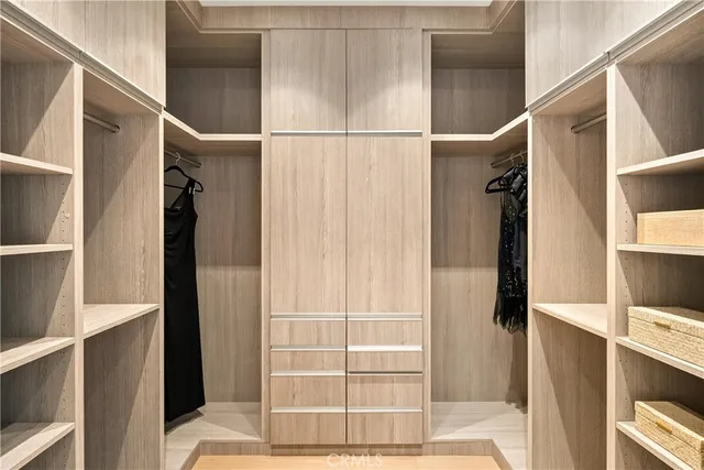 a view of walk in closet
