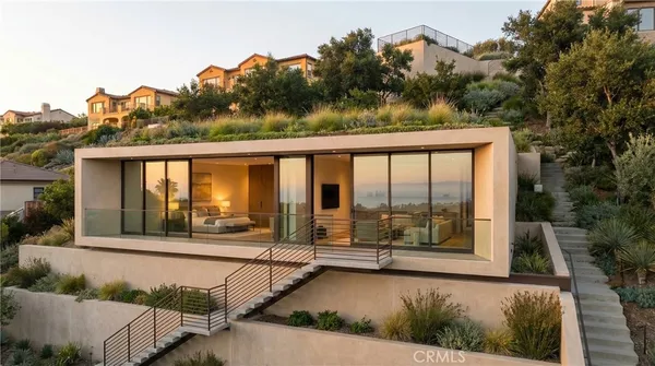 $6,995,000 | 840 Gainsborough Drive, Laguna Beach, CA 92651