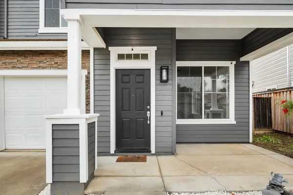 $695,000 | 624 Snapdragon Street, Winters, CA 95694