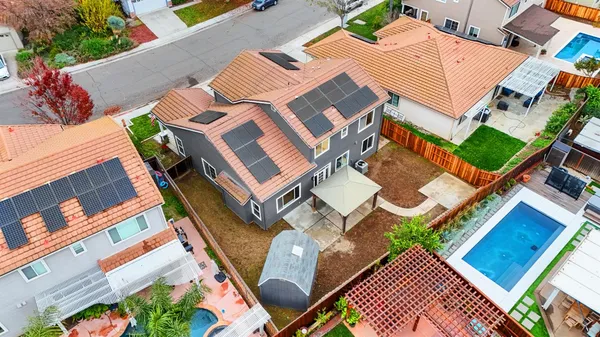 $695,000 | 624 Snapdragon Street, Winters, CA 95694