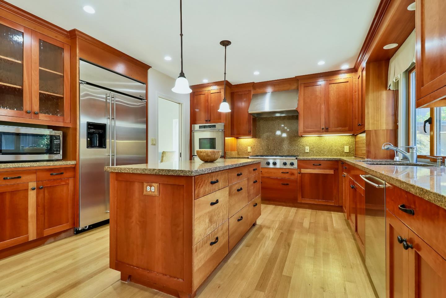 81 Basinside Way Alameda, CA 94502 - Photo 6 of 29 Gallery Image 6