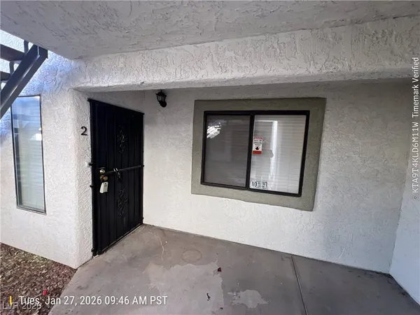 $1,431 | 6731 West Charleston Boulevard, Unit 2, Las Vegas, NV 89146