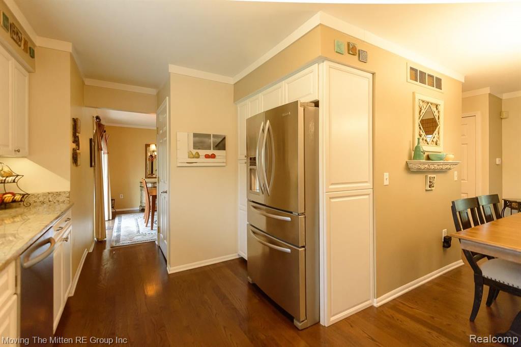 1267 Knightsbridge Road Canton, MI 48187 - Photo 14 of 49