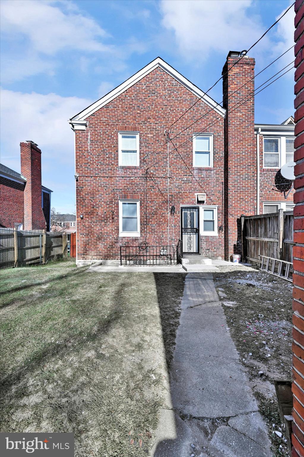 1519 Northwick Road Baltimore, MD 21218 - Photo 31 of 38 Rear exterior