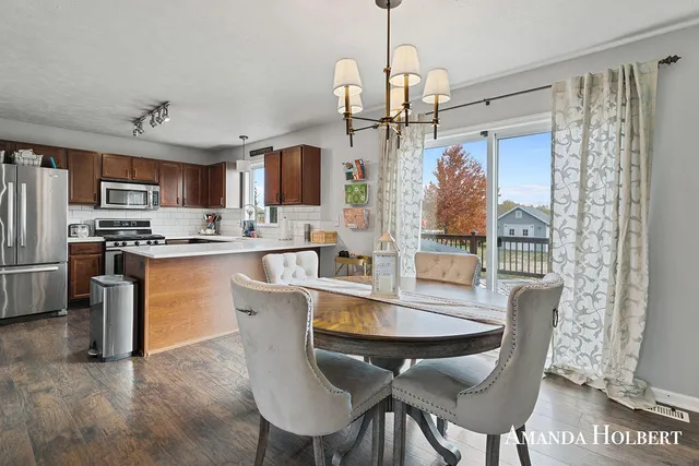 $399,900 | 12100 Russell Way Court, Cedar Springs, MI 49319