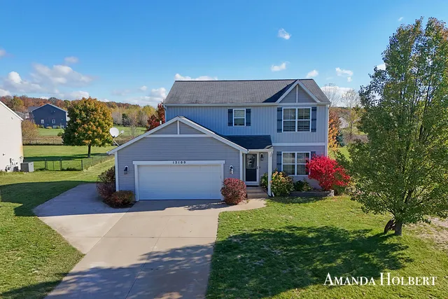 $399,900 | 12100 Russell Way Court, Cedar Springs, MI 49319