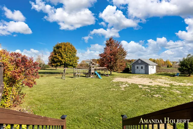 $399,900 | 12100 Russell Way Court, Cedar Springs, MI 49319