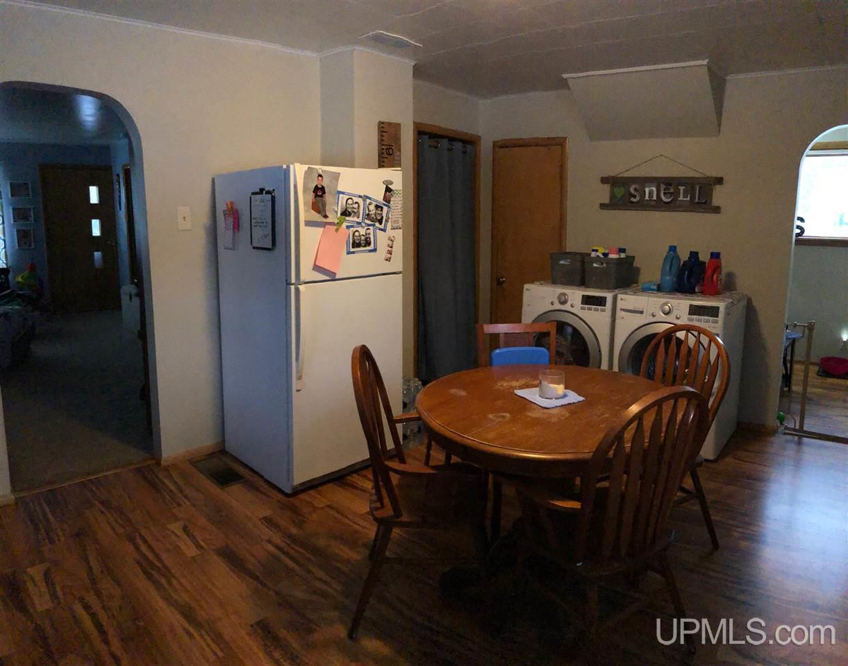 160 Prospect Street Ishpeming, MI 49849 - Photo 4 of 11