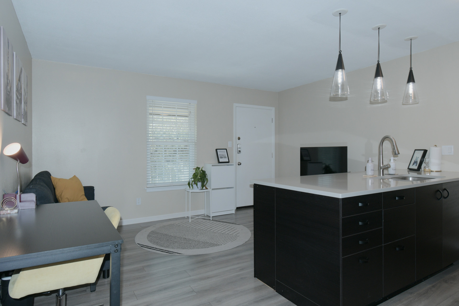 2302 East Side Drive, Unit 6 Austin, TX 78704 - Photo 2 of 7