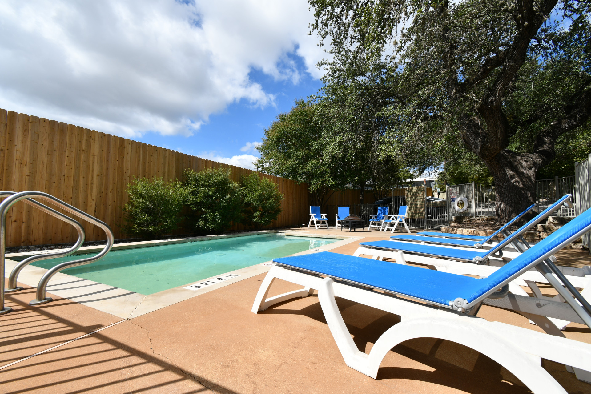 2302 East Side Drive, Unit 6 Austin, TX 78704 - Photo 6 of 7