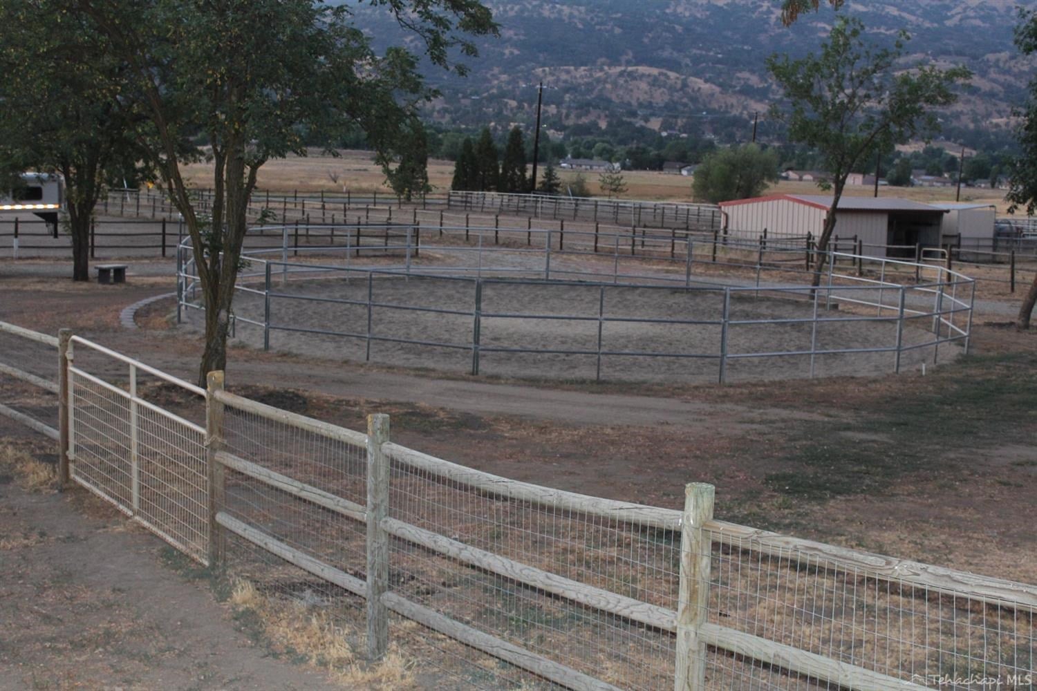 22981 Homestead Way Tehachapi, CA 93561 - Photo 22 of 22 Gallery Image 22