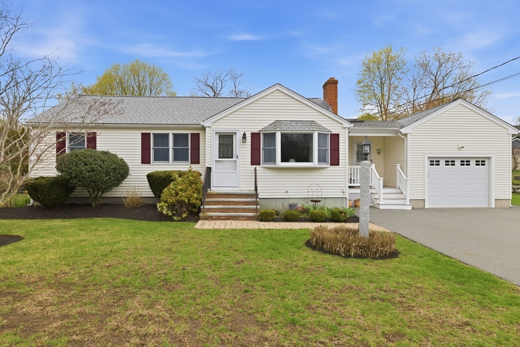 47 Samoset Road Woburn, MA 01801 - Photo 2 of 36 Gallery Image 2