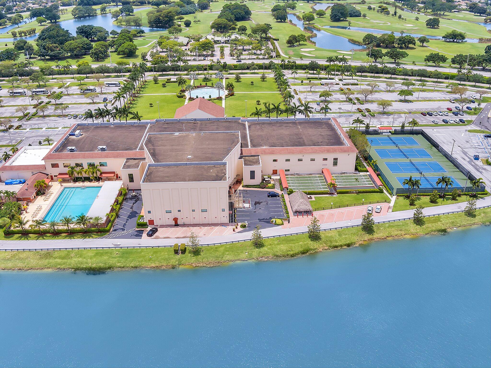 289 Fanshaw Drive, Unit G Boca Raton, FL 33434 - Photo 29 of 39 a view of swimming pool with outdoor space