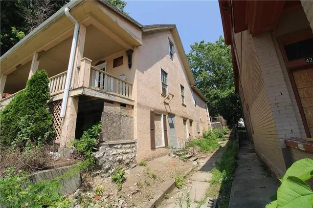 $96,000 | 415 South 9th Street, St. Joseph, MO 64501