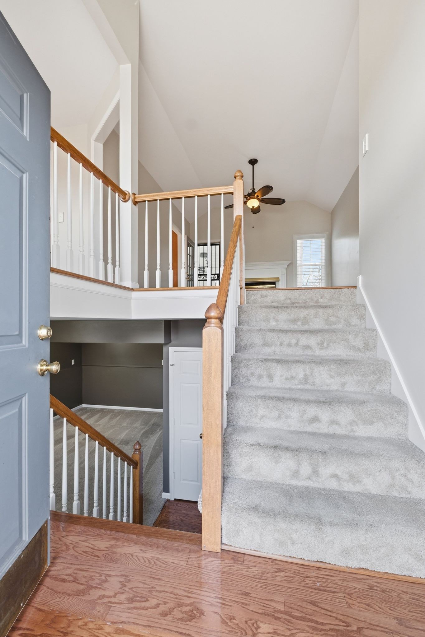 1049 Fitzpatrick Road Nashville, TN 37214 - Photo 4 of 38 a view of entryway and hall