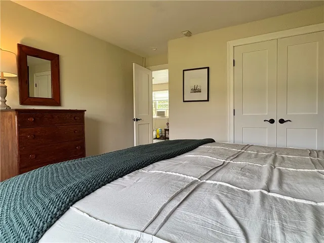 $2,000 | 70 Carroll Avenue, Unit 1210, Newport, RI 02840