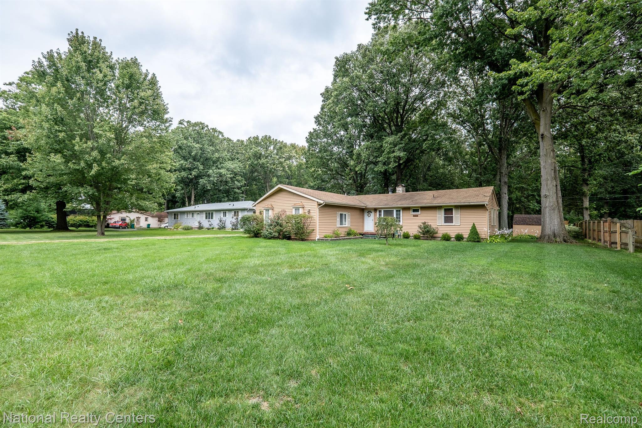 10625 Dewitt Road Belleville, MI 48111 - Photo 42 of 46 Gallery Image 42