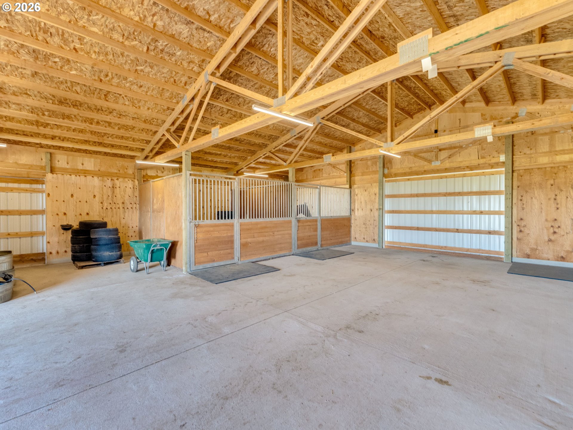 17630 Southeast Webfoot Road Dayton, OR 97114 - Photo 34 of 48